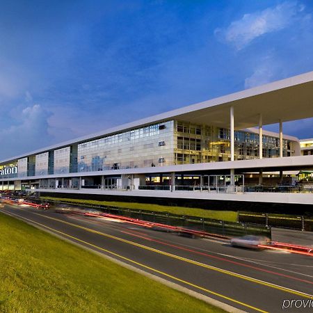 Sheraton Milan Malpensa Airport Hotel & Conference Centre Ferno Екстер'єр фото